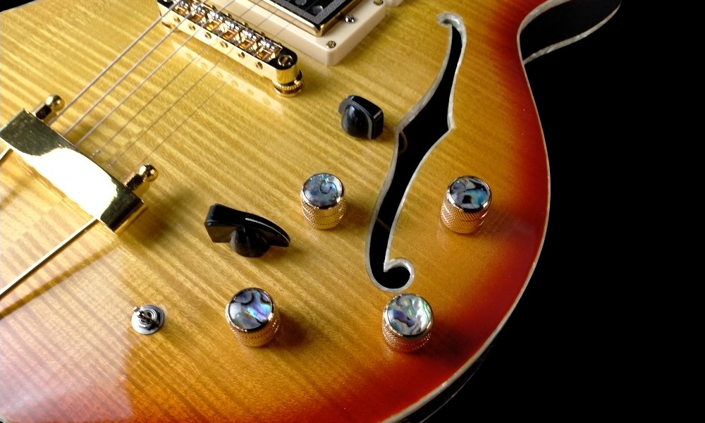 shank-instruments-milano-gibson-339-custom-guitar-replica-luthier-abalone