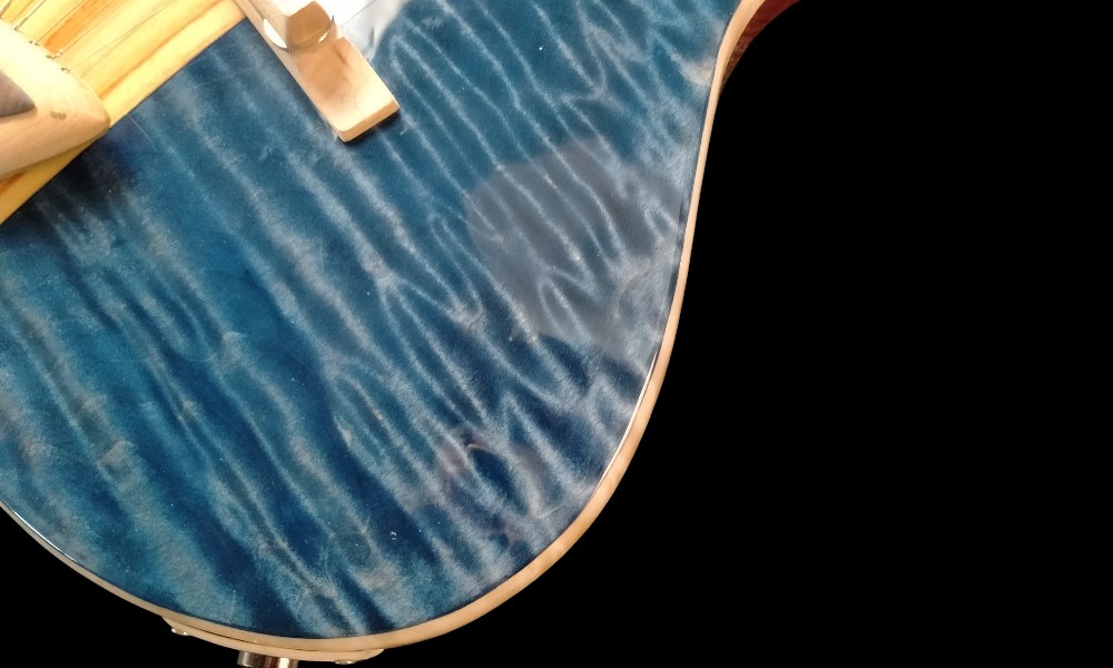 shank-instruments-milano-liuteria-chitarra-acero-quilted-custom-emanuele-d'alò-vendita-mastergrade-fiammato-blu